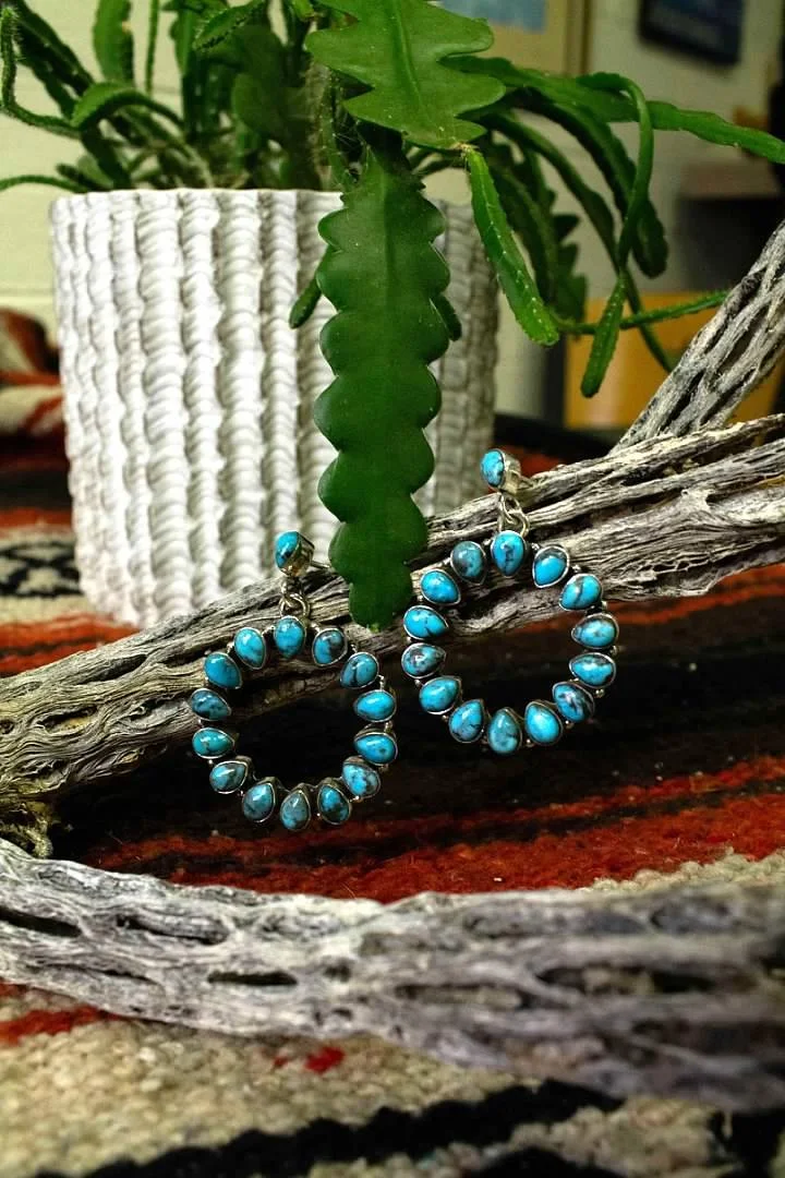 Authentic Kingman turquoise stones and finished pieces